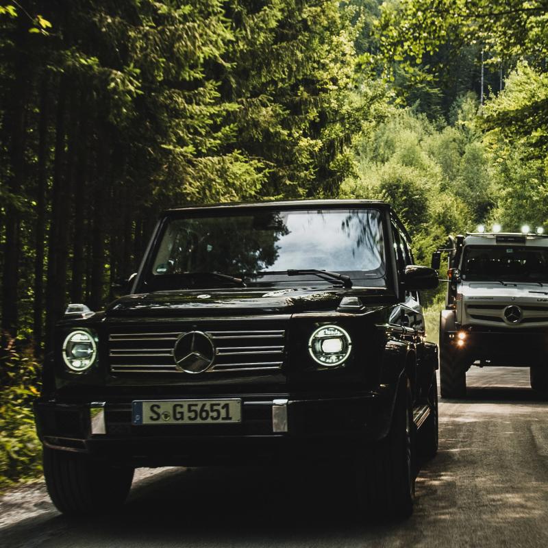 03zoom mercedes classe g et unimog les photos officielles des retrouvailles entre les deux légendes tout terrain